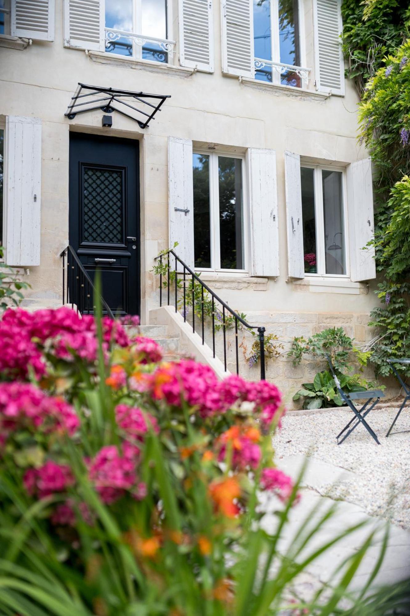 Villa Robs - Appartements Tout Confort, Tv Connectee, Haut Debit, Localisation Ideale - Courts Sejours & Affaires ก็อง ภายนอก รูปภาพ